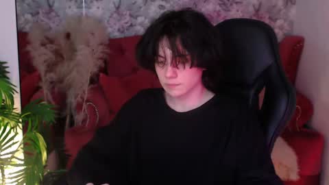 Maxim online show from 3, 3, 2025