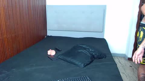 Snapshot of ixchell_dewei chatting on 1, 3, 2025 ixchell_dewei online show from 1, 3, 2025