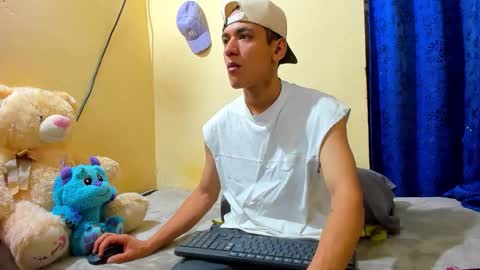 ixchell_dewei online show from 2, 11, 2025