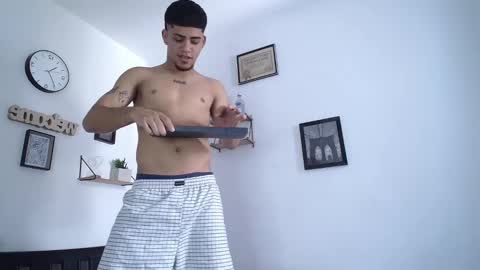 Snapshot of izaak_taylor7 chatting on 11, 3, 2025 izaack online show from 11, 3, 2025