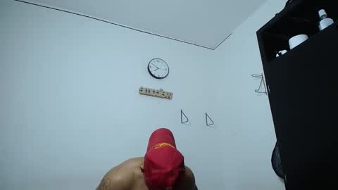 Snapshot of izaak_taylor7 chatting on 15, 9, 2025 izaack online show from 15, 9, 2025