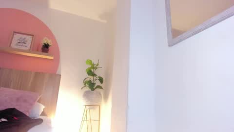 Iza online show from 8, 2, 2025