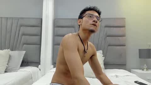 izato online show from 24, 2, 2025