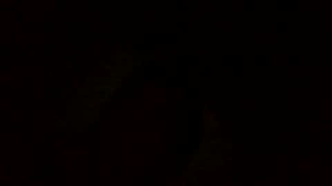 Snapshot of izealvaro chatting on 14, 10, 2025 izealvaro online show from 14, 10, 2025