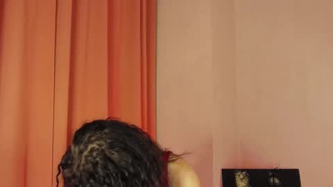 Snapshot of iziecarter chatting on 28, 11, 2025 IZIE CARTER online show from 28, 11, 2025