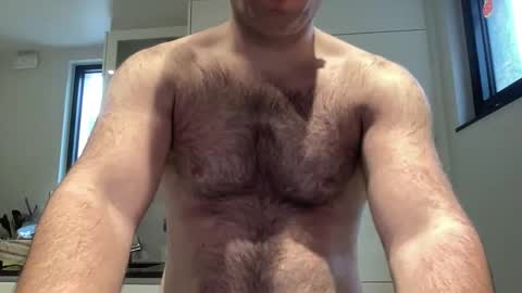 Izylduur online show from 14, 1, 2026