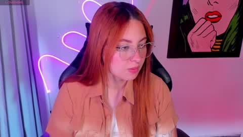 hot izys online show from 16, 2, 2025