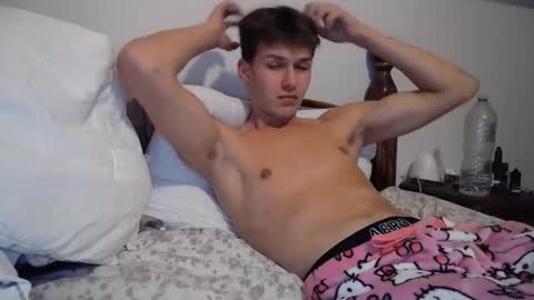 Snapshot of izzame2 chatting on 4, 12, 2025 Willis online show from 4, 12, 2025