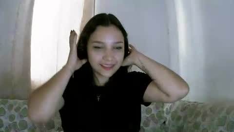 izzy_32 online show from 25, 2, 2026