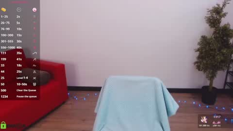 Snapshot of izzy_cam chatting on 18, 6, 2026 Queen of nylon Victoria online show from 18, 6, 2026