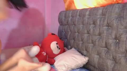 Snapshot of izzy_rains chatting on 4, 7, 2026 izzy_rains online show from 4, 7, 2026