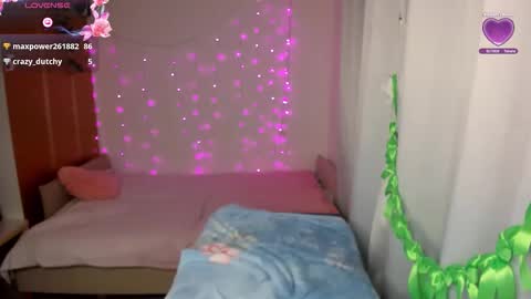  K A T E    I have great pvt hot shows with dildos shows in pantyhose I love to squirt fabulously online show from 23, 4, 2026