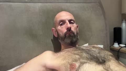 izzysboytoy1 online show from 15, 1, 2026