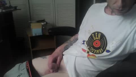 Snapshot of j3rkz chatting on 11, 12, 2024 J3RKZ online show from 11, 12, 2024