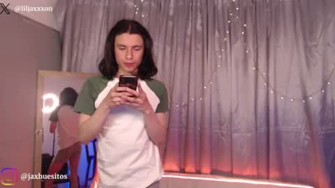 Hey im Jaxxxon check my info     online show from 11, 6, 2026