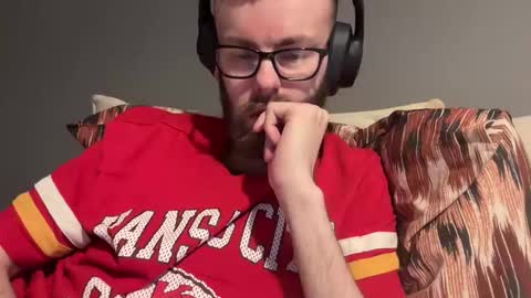 Snapshot of j_ddog chatting on 25, 5, 2026 JDogg online show from 25, 5, 2026