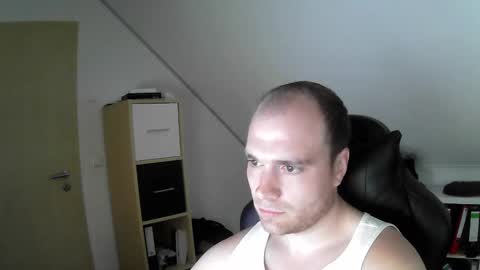 here4y online show from 21, 10, 2025