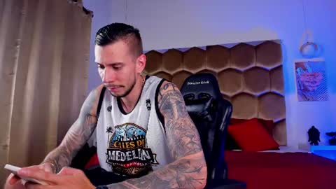 Snapshot of j_king__ chatting on 10, 6, 2026 J King online show from 10, 6, 2026