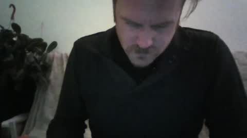Snapshot of j_tree88 chatting on 15, 1, 2025 TR88 online show from 15, 1, 2025