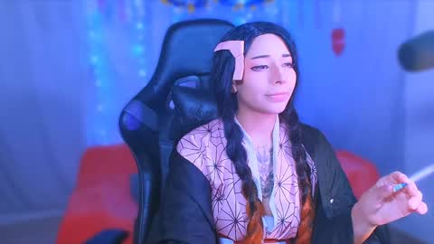 Snapshot of jaadee18 chatting on 8, 1, 2025 jade 18 online show from 8, 1, 2025