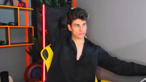 Snapshot of jack__wan chatting on 8, 10, 2025 Jack online show from 8, 10, 2025