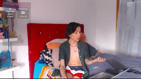 Snapshot of jack_s21 chatting on 14, 11, 2025 Laick online show from 14, 11, 2025