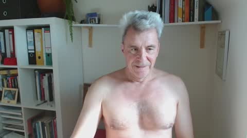 jackblack650 online show from 28, 10, 2025