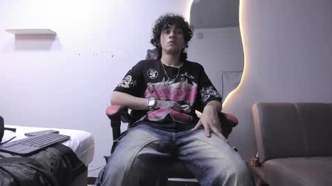 Snapshot of jackestaylor chatting on 20, 2, 2026 Jackes Taylor online show from 20, 2, 2026