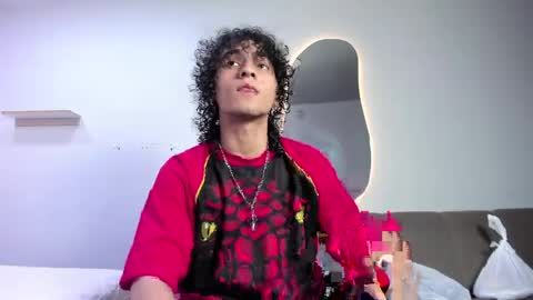 Snapshot of jackestaylor chatting on 5, 4, 2026 Jackes Taylor online show from 5, 4, 2026