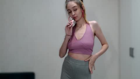 jackie__morgan online show from 26, 12, 2024