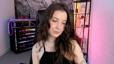 Snapshot of jackiebard chatting on 14, 9, 2025 Jackie Byrd online show from 14, 9, 2025
