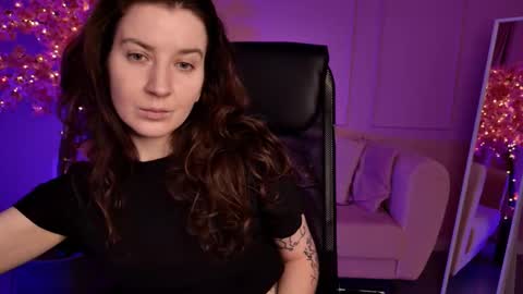 Snapshot of jackiebard chatting on 4, 10, 2025 Jackie Byrd online show from 4, 10, 2025