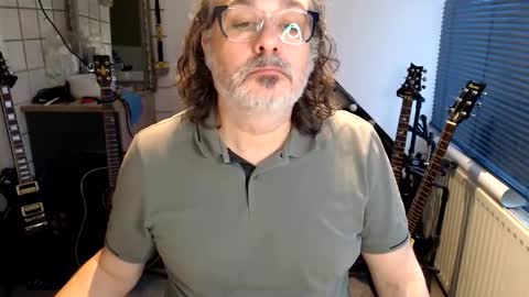 Jack independent model  online show from 20, 5, 2026