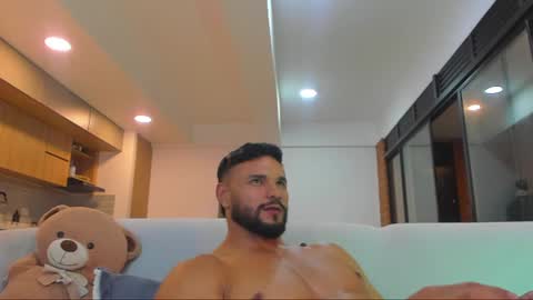 Snapshot of jackson_wayne__ chatting on 6, 7, 2026 Jackson Wayne online show from 6, 7, 2026