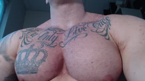 Snapshot of jackyhuge chatting on 11, 12, 2024 Jacky online show from 11, 12, 2024