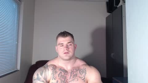 Snapshot of jackyhuge chatting on 7, 1, 2025 Jacky online show from 7, 1, 2025
