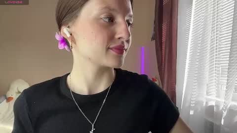 Snapshot of jaclynmalcolm chatting on 22, 7, 2026 Lillian online show from 22, 7, 2026