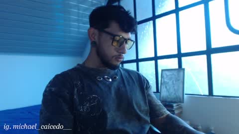 Michael Caicedo online show from 28, 5, 2026