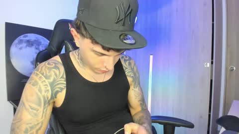 jacobb116 online show from 14, 11, 2025