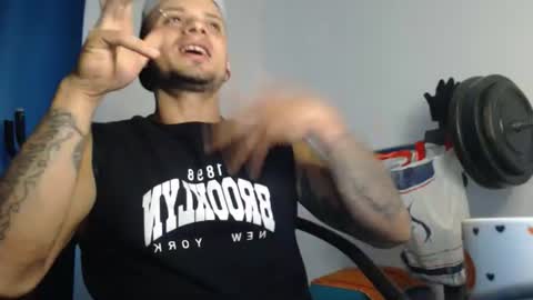 Snapshot of jacobjamess chatting on 18, 1, 2025 jacobjamess online show from 18, 1, 2025