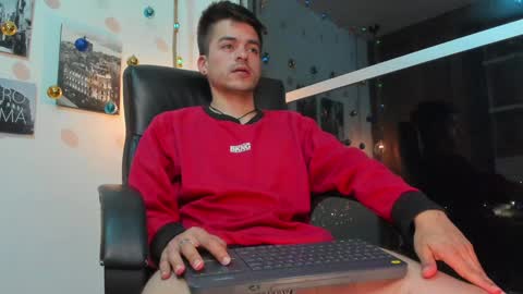 JACOB STONES online show from 19, 12, 2024