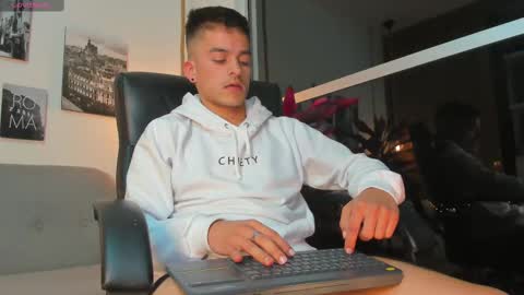 JACOB STONES online show from 9, 2, 2025