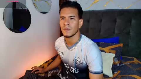 Snapshot of jacobwolf__ chatting on 4, 7, 2026 Jacob Wolf online show from 4, 7, 2026