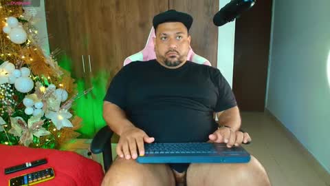 Snapshot of jacoob_woods chatting on 26, 12, 2024 daddy sir master bear online show from 26, 12, 2024