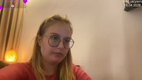 Snapshot of jacywinslat chatting on 18, 4, 2026 jacywinslat online show from 18, 4, 2026