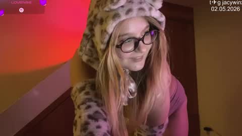 Snapshot of jacywinslat chatting on 2, 5, 2026 jacywinslat online show from 2, 5, 2026