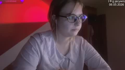 Snapshot of jacywinslat chatting on 6, 5, 2026 jacywinslat online show from 6, 5, 2026