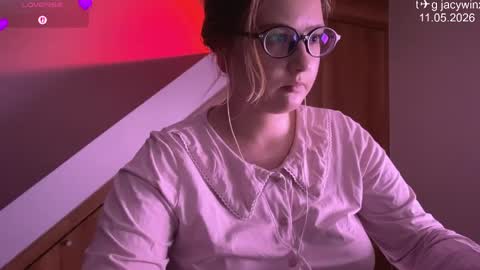 Snapshot of jacywinslat chatting on 11, 5, 2026 jacywinslat online show from 11, 5, 2026