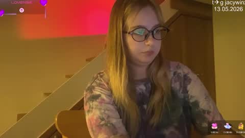 Snapshot of jacywinslat chatting on 13, 5, 2026 jacywinslat online show from 13, 5, 2026
