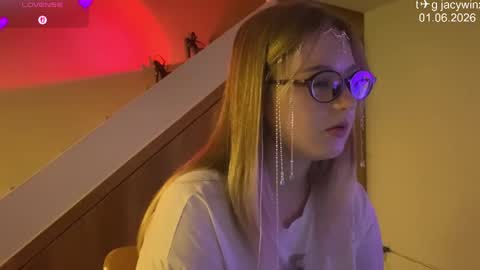 Snapshot of jacywinslat chatting on 1, 6, 2026 jacywinslat online show from 1, 6, 2026
